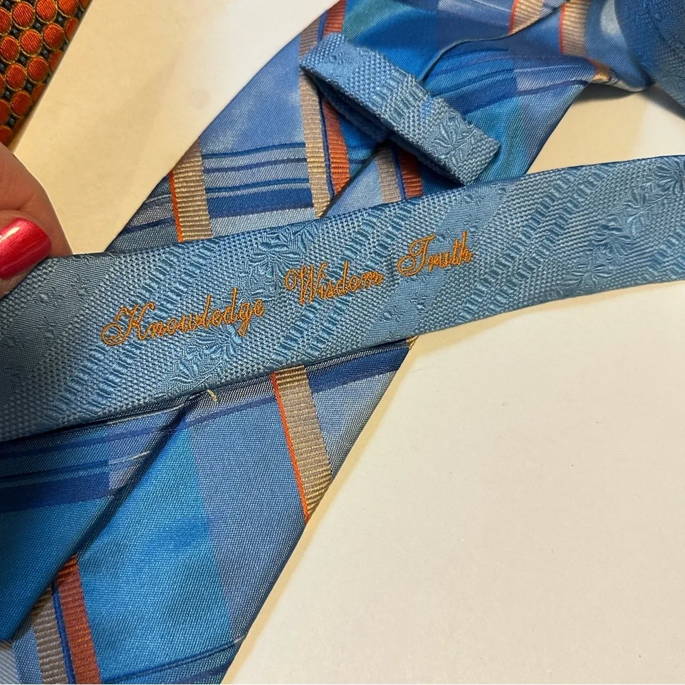 Robert Graham Silk Neck Tie‎ Blue Stripe